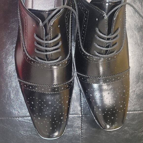 Mens Dress Shoes - Picture 2 of 2